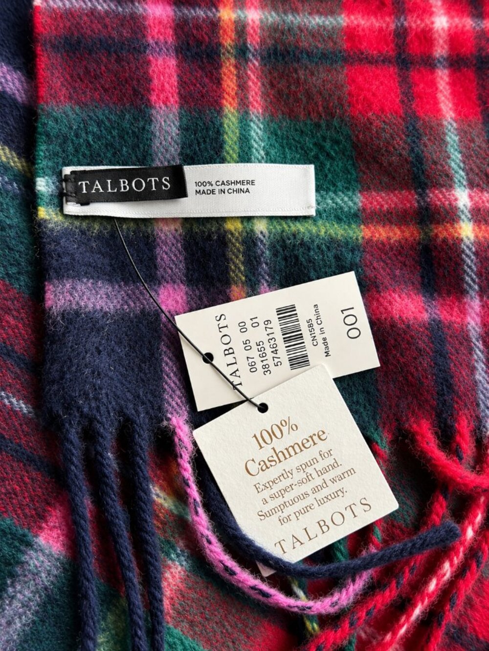 Talbots NWT 100% Cashmere Navy Blue Red Plaid Scarf Fringe 18x70 - Picture 3 of 6